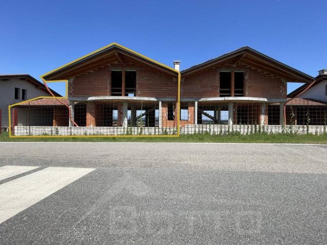 Villa Schiera in vendita a Piemonte, Novara