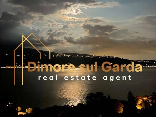 Villa Indipendente in vendita a Comunità Montana Parco Alto Garda bresciano, Gargnano