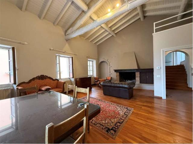 Villa Indipendente in vendita a Villa, Gargnano