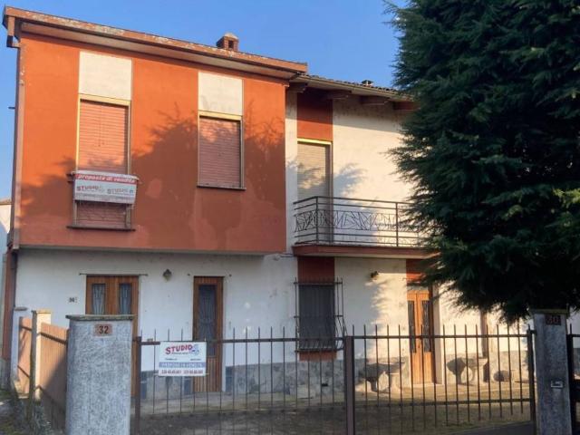 Villa Indipendente in vendita a San Biagio, Garlasco