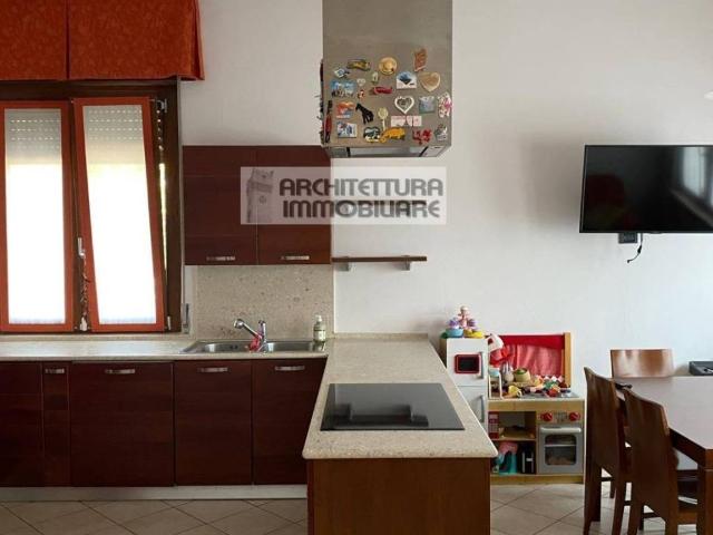 Villa Indipendente in vendita a Garlasco, Lombardia
