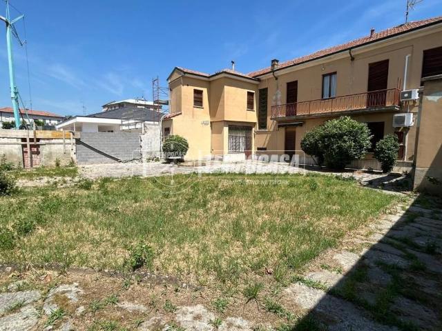 Villa Indipendente in vendita a Garlasco, Lombardia