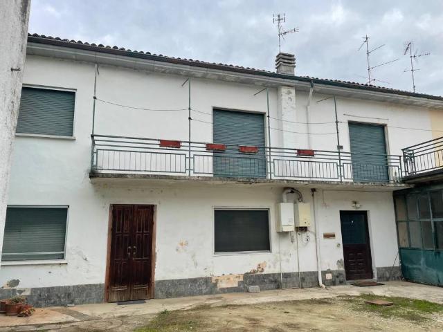 Villa Indipendente in vendita a Garlasco, Lombardia