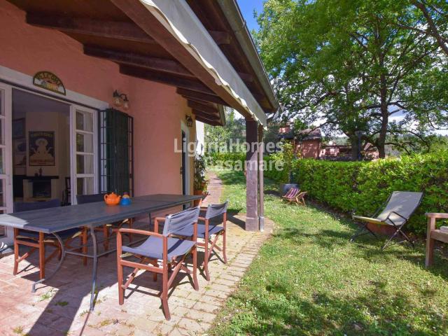 Villa Indipendente in vendita a Garlenda, Liguria