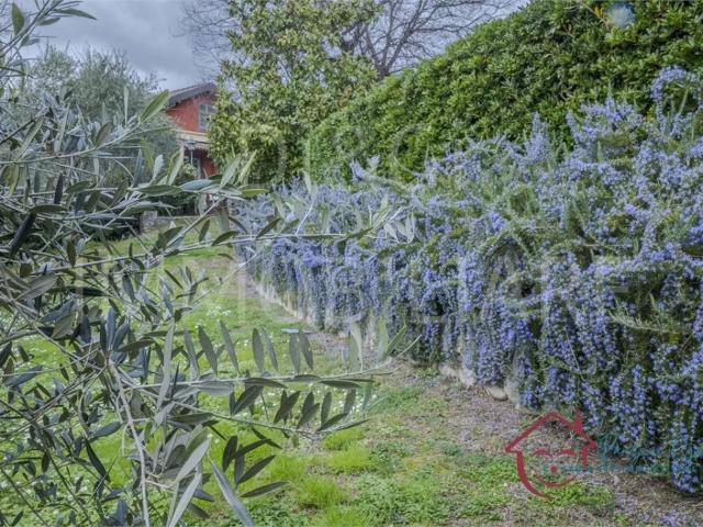 Villa Indipendente in vendita a Garlenda, Liguria