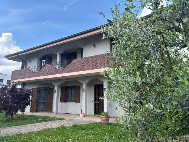 Villa Indipendente in vendita a Piemonte, Torino