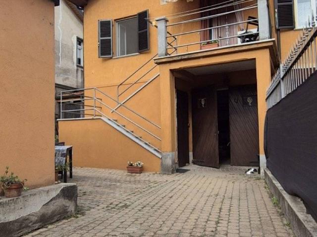 Villa Indipendente in vendita a Gassino Torinese, Torino
