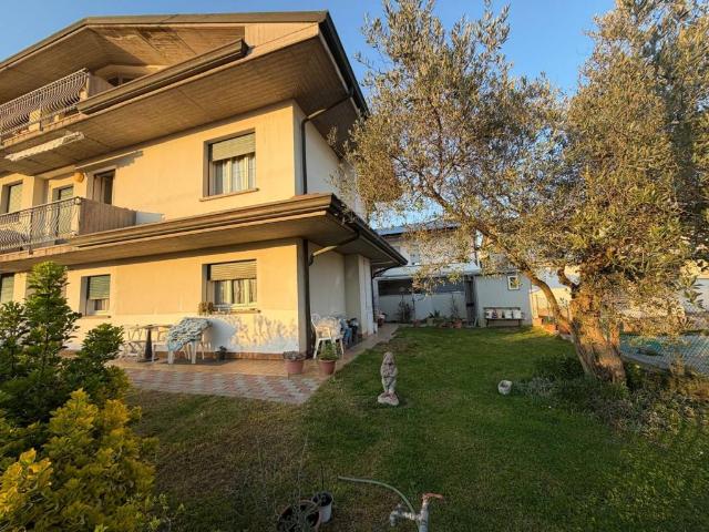 Villa Indipendente in vendita a Gatteo a Mare, Gatteo