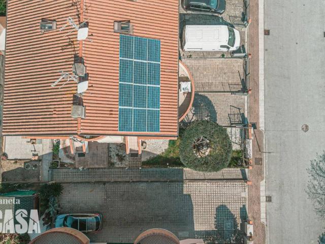 Villa Indipendente in vendita a Gatteo a Mare, Gatteo