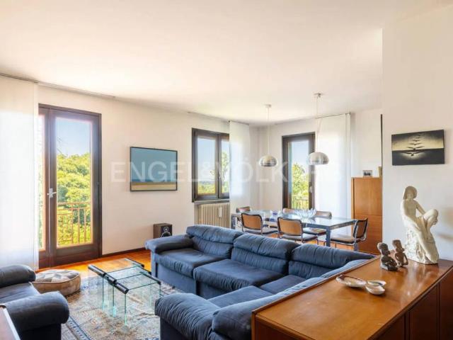 Villa Indipendente in vendita a Gattico-Veruno, Piemonte