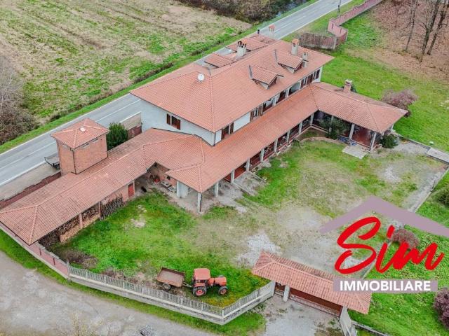 Villa Indipendente in vendita a Piemonte, Vercelli