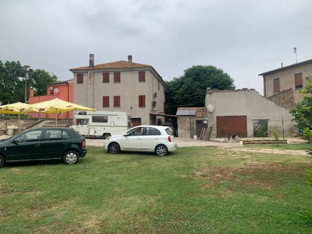 Villa Indipendente in vendita a Gavello, Veneto