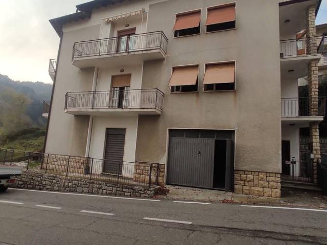 Villa Indipendente in vendita a Gaverina Terme, Lombardia