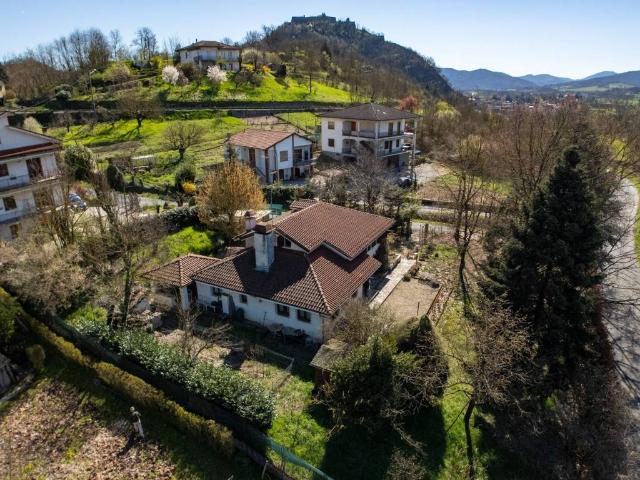 Villa Indipendente in vendita a Piemonte, Alessandria