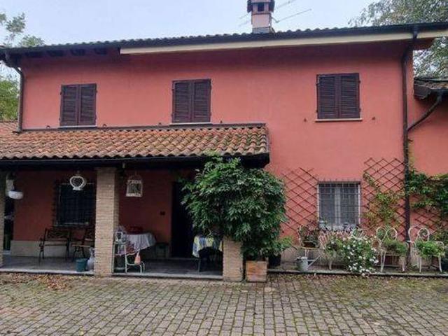 Villa Indipendente in vendita a Piemonte, Alessandria