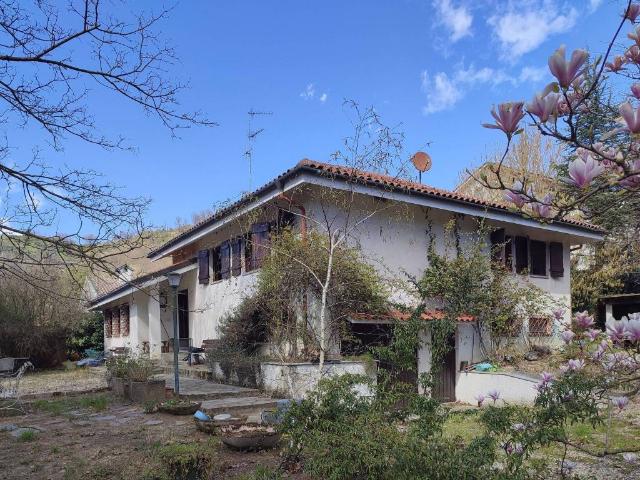 Villa Indipendente in vendita a Piemonte, Alessandria
