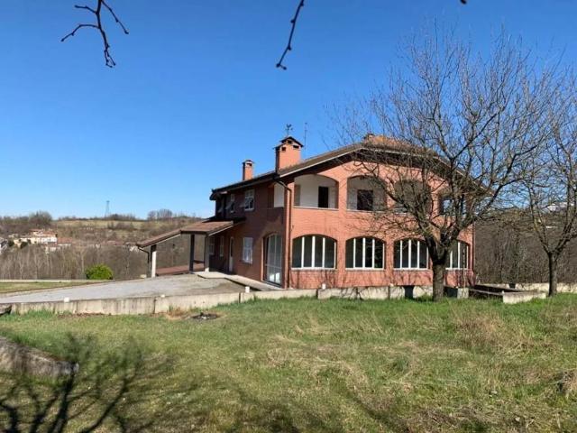 Villa Indipendente in vendita a Piemonte, Alessandria