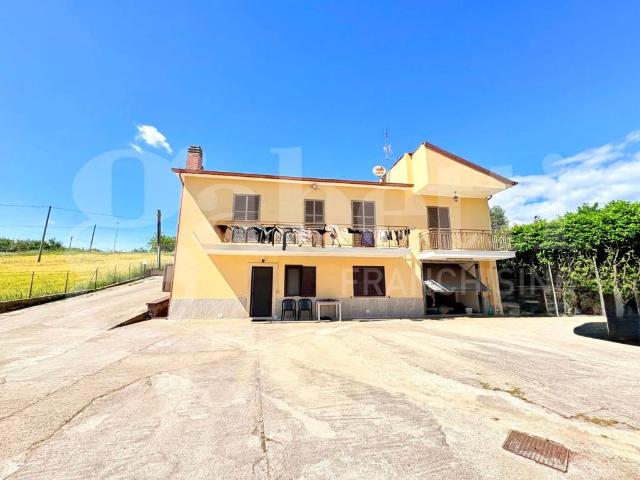 Villa Indipendente in vendita a Roma Capitale, Lazio