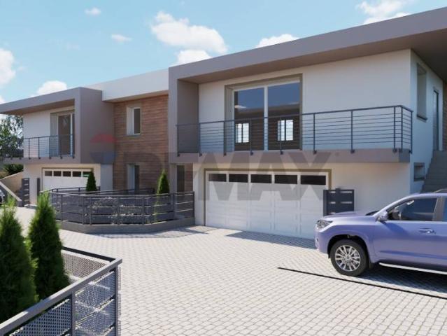 Villa Indipendente in vendita a Comunità Montana Valli del Verbano, Gavirate