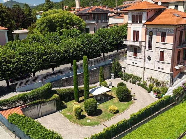 Villa Indipendente in vendita a Comunità Montana Valli del Verbano, Gavirate
