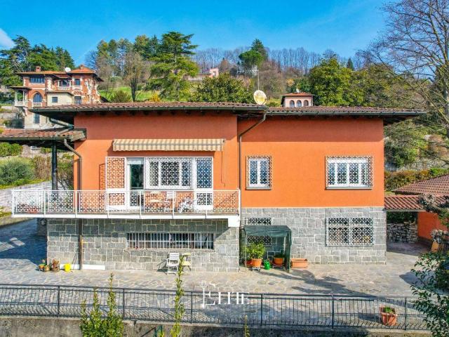 Villa Indipendente in vendita a Comunità Montana Valli del Verbano, Gavirate