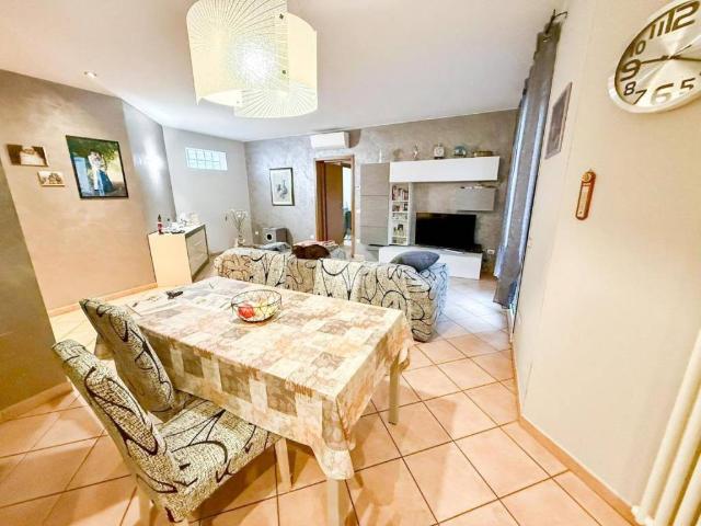 Villa Indipendente in vendita a Gazoldo Degli Ippoliti, Lombardia