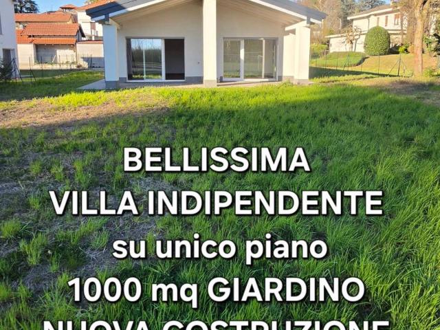 Villa Indipendente in vendita a Bosto, Varese