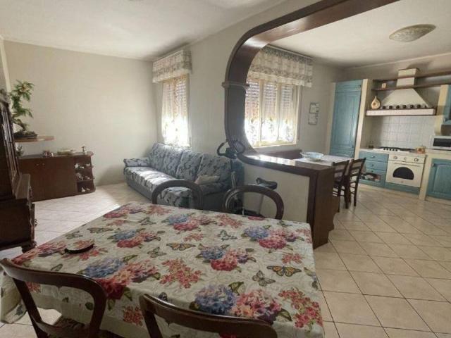 Villa Indipendente in vendita a Rova, Gazzaniga