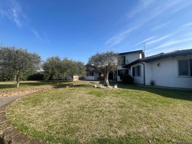 Villa Indipendente in vendita a Gazzo Veronese, Maccacari