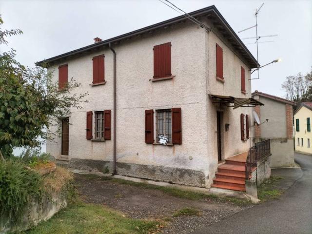 Villa Indipendente in vendita a Gazzola, Reggio Emilia