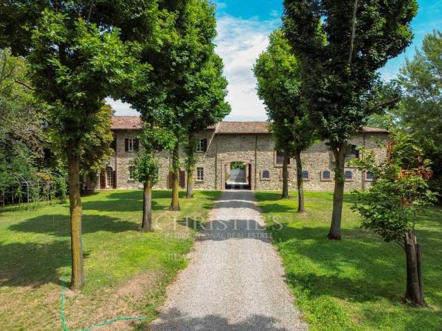 Villa Indipendente in vendita a Gazzola, Reggio Emilia