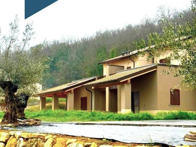 Villa Indipendente in vendita a Gazzola, Reggio Emilia