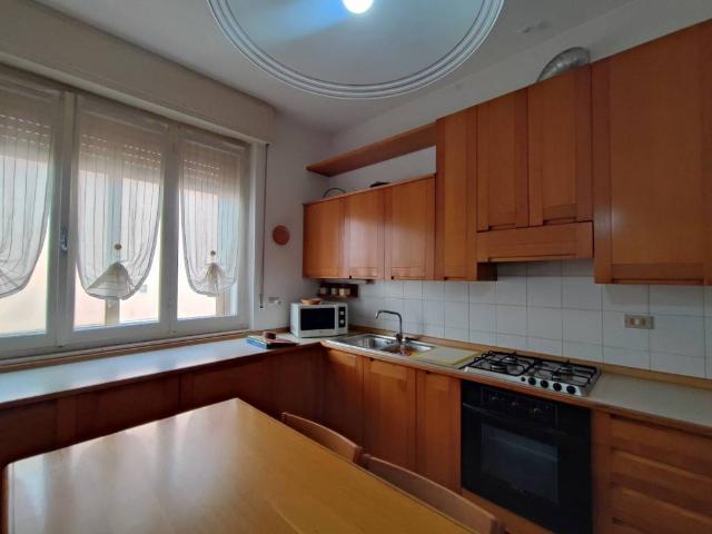 Villa Indipendente in vendita a Gazzuolo, Lombardia