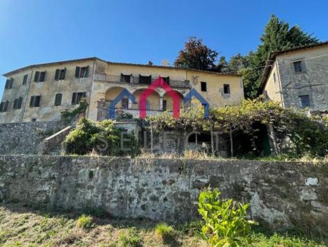 Villa Indipendente in vendita a Unione dei comuni Media Valle del Serchio, Pescaglia