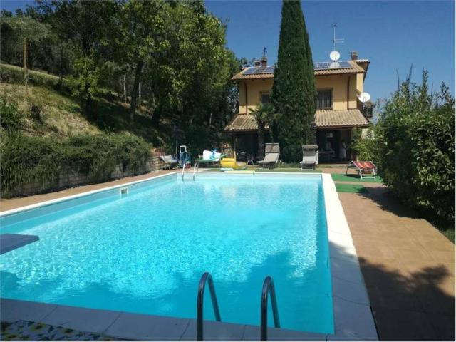 Villa Indipendente in vendita a Gemmano, Reggio Emilia