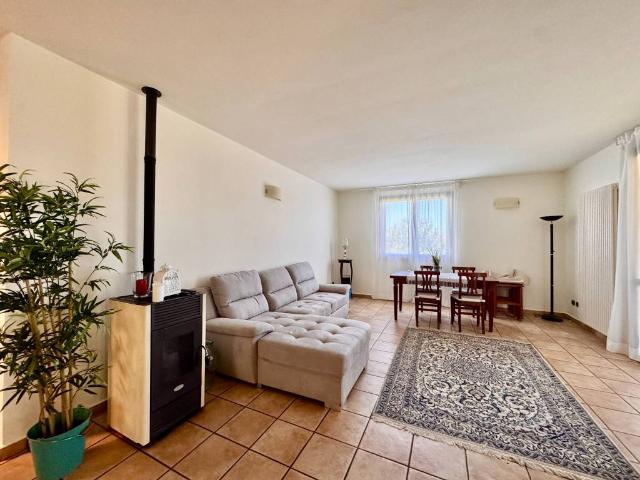 Villa Indipendente in vendita a Villa di Gemmano, Gemmano