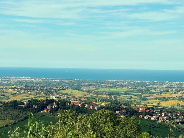 Villa Indipendente in vendita a Gemmano, Reggio Emilia