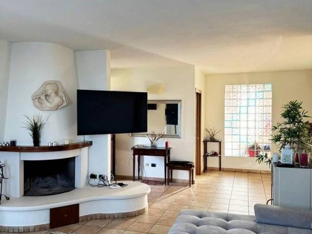 Villa Indipendente in vendita a Gemmano, Reggio Emilia
