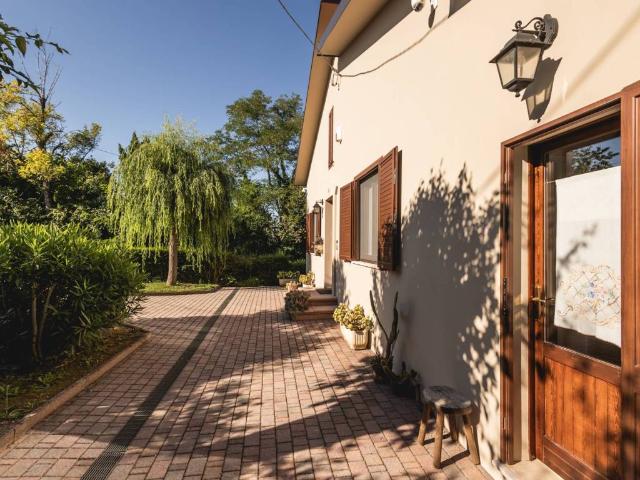Villa Indipendente in vendita a Gemmano, Reggio Emilia