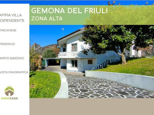 Villa Indipendente in vendita a Gemona Del Friuli, Friuli-Venezia Giulia