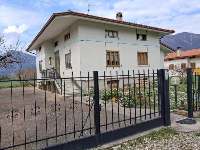 Villa Indipendente in vendita a Taboga / Cjamp Taboghe, Gemona del Friuli / Glemone
