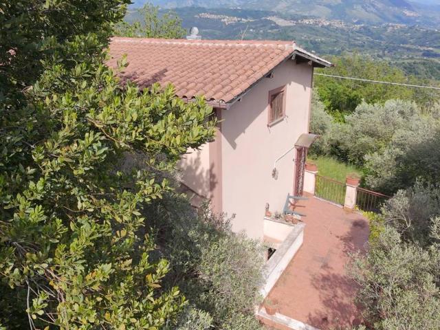 Villa Indipendente in vendita a Roma Capitale, Lazio
