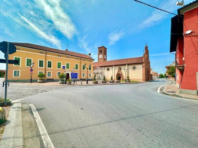 Villa Indipendente in vendita a Genola, Cuneo