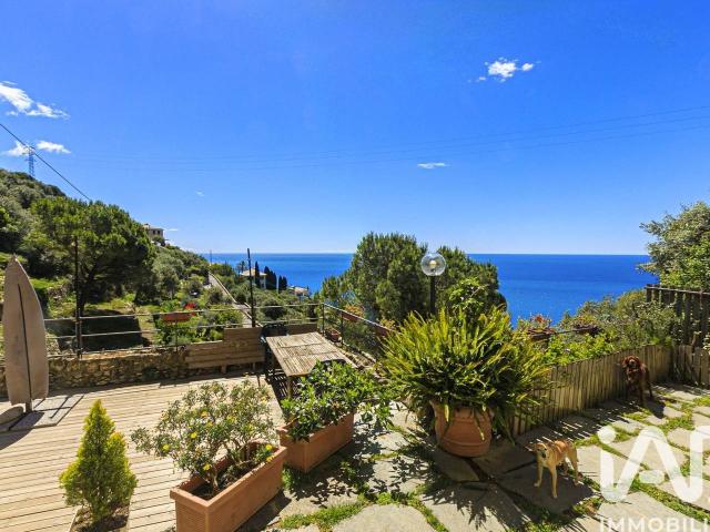 Villa Indipendente in vendita a Levante, Serra Riccò