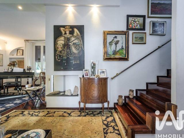 Villa Indipendente in vendita a Ponente, Serra Riccò