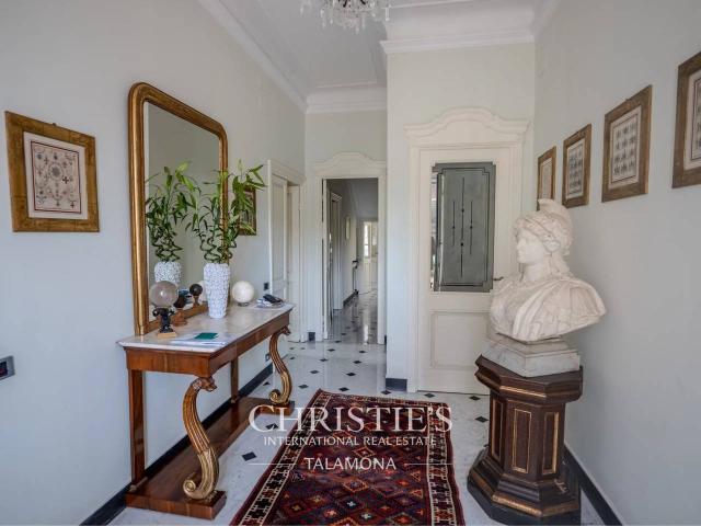 Villa Indipendente in vendita a Levante, Serra Riccò
