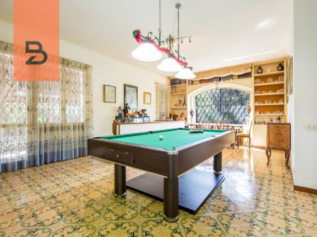Villa Indipendente in vendita a Levante, Serra Riccò