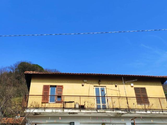 Villa Indipendente in vendita a San Gottardo, Genova