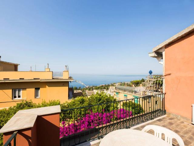 Villa Indipendente in vendita a Levante, Serra Riccò