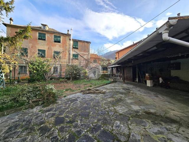 Villa Indipendente in vendita a Levante, Serra Riccò